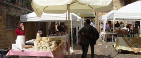 Mercatino dei prodotti biologici e tradizionali