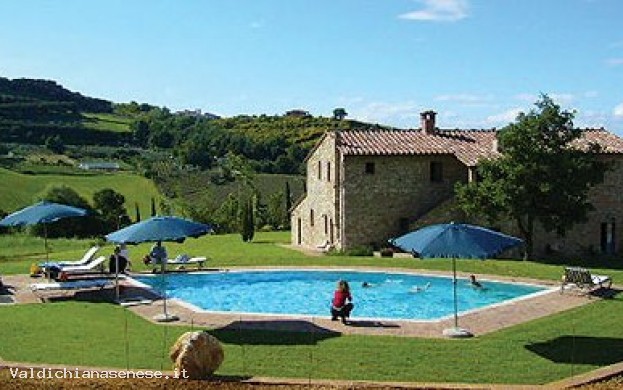 Agriturismo PODERE MONTI